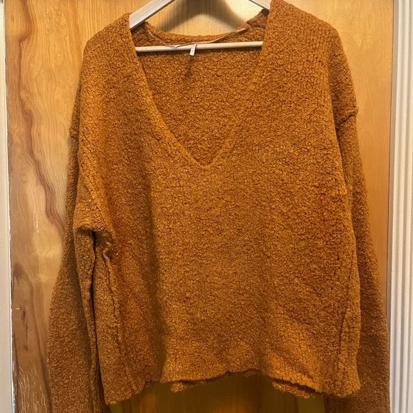 Free People cropped sweater - Picture 1 of 3